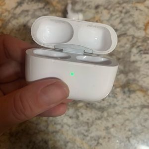 AirPods Pro Charging Case